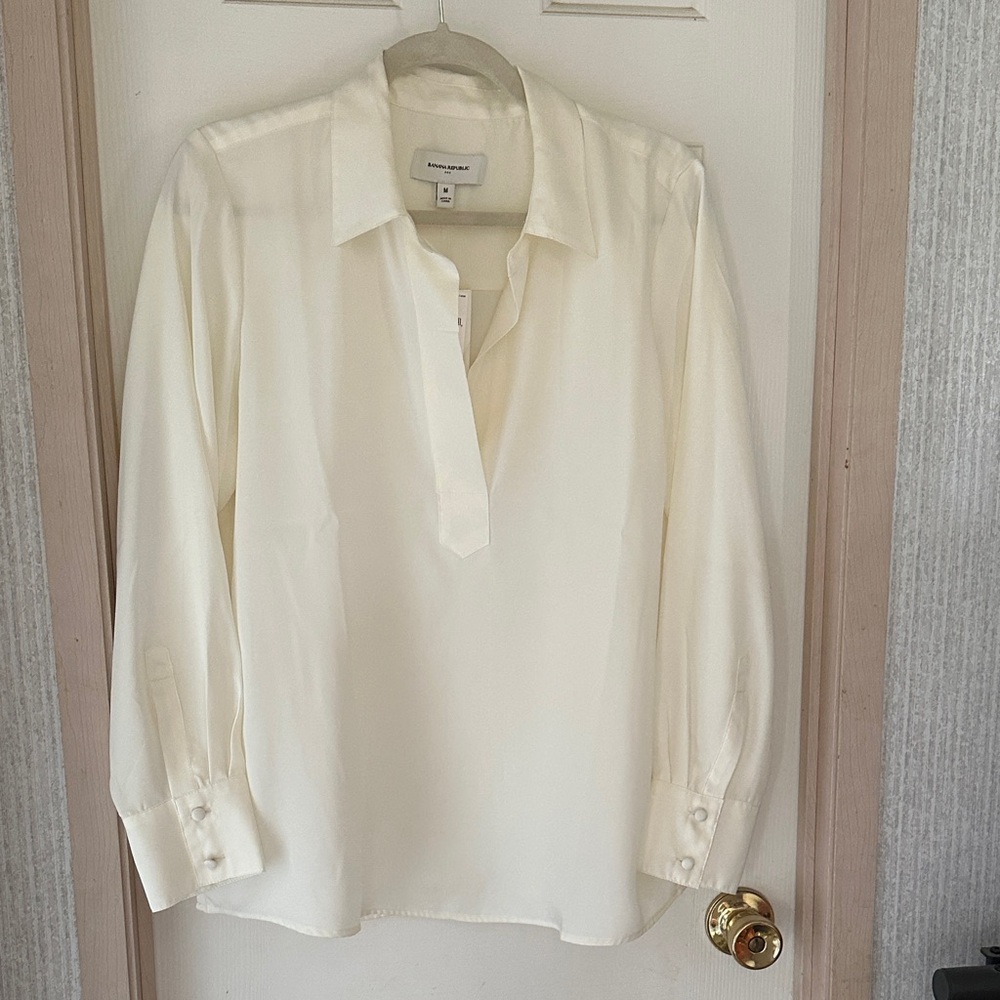 Banana Republic Cream Button-Up Shirt